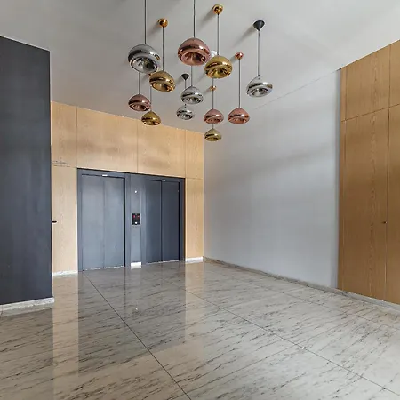 Seagull Incl Parking By Sweet Apartment